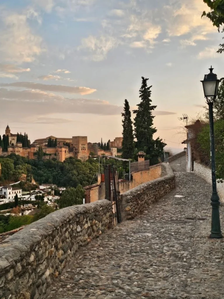 Home slider sacromonte 01